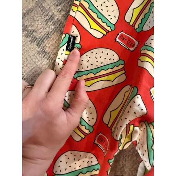 Tiny People Red Yellow Hamburger Hoodie One Piece Pajama Size 12-18 Months - Picture 4 of 5